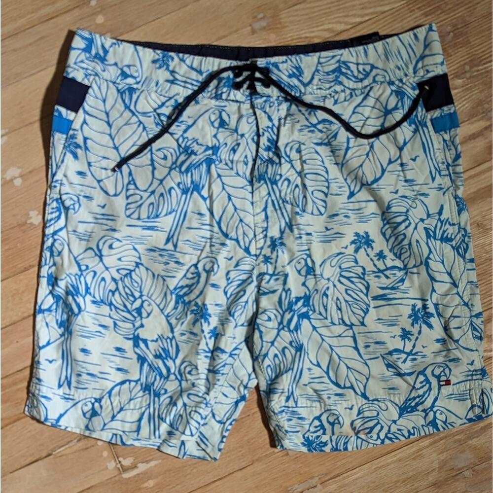 ·Swim Shorts by Tommy Hilfiger, Size Medium